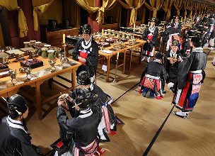 국궁사배(종묘제례)