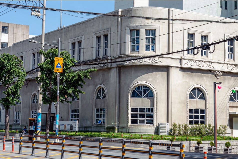 미국대사관 겸 미국공보원