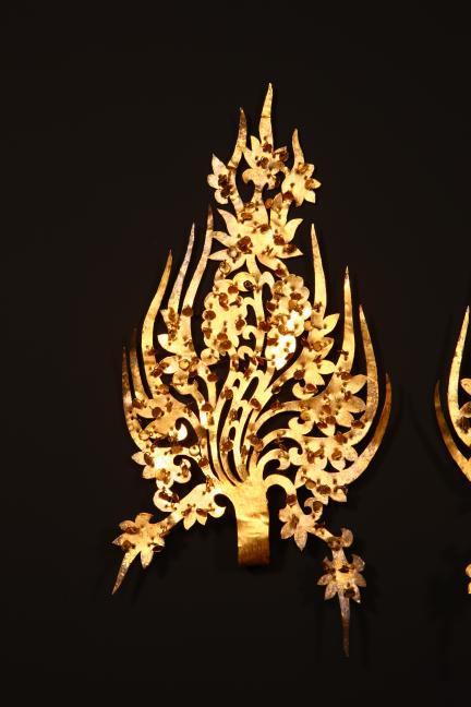 工藝品 金製冠飾(王) 百済金製冠飾 Amazon.co.jp: 工藝品 金